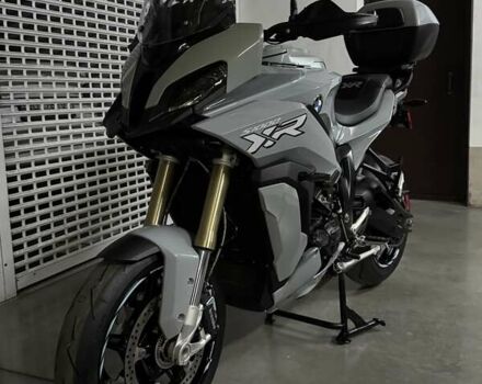 Серый БМВ S 1000XR, объемом двигателя 1 л и пробегом 14 тыс. км за 17500 $, фото 5 на Automoto.ua