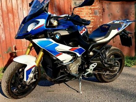 БМВ S 1000XR 2018 в Лубнах на Automoto.ua Синий БМВ S 1000XR, объемом двигателя 0 л и пробегом 38 тыс. км за 16300 $, фото 1 на Automoto.ua
