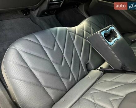 Черный БМВ XM, объемом двигателя 4.39 л и пробегом 25 тыс. км за 159900 $, фото 96 на Automoto.ua