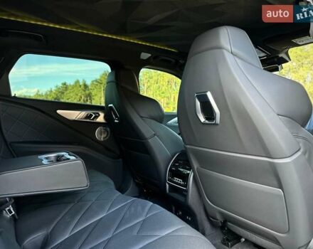 Черный БМВ XM, объемом двигателя 4.39 л и пробегом 25 тыс. км за 159900 $, фото 71 на Automoto.ua