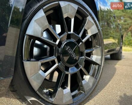 Чорний БМВ XM, об'ємом двигуна 4.39 л та пробігом 25 тис. км за 169900 $, фото 16 на Automoto.ua