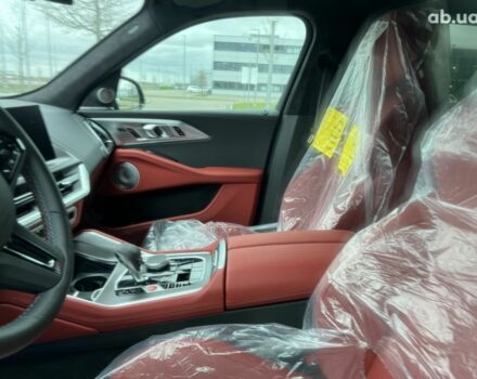 БМВ XM, об'ємом двигуна 4.4 л та пробігом 0 тис. км за 168345 $, фото 36 на Automoto.ua