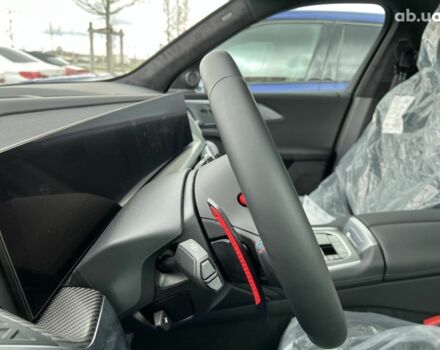 БМВ XM, об'ємом двигуна 4.4 л та пробігом 1 тис. км за 150196 $, фото 32 на Automoto.ua