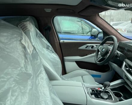 БМВ XM, объемом двигателя 4.4 л и пробегом 0 тыс. км за 176605 $, фото 26 на Automoto.ua