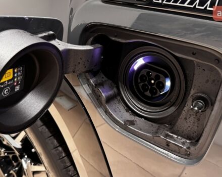 БМВ XM, об'ємом двигуна 3 л та пробігом 0 тис. км за 155670 $, фото 9 на Automoto.ua