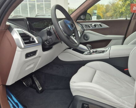 БМВ XM, объемом двигателя 3 л и пробегом 0 тыс. км за 180770 $, фото 9 на Automoto.ua