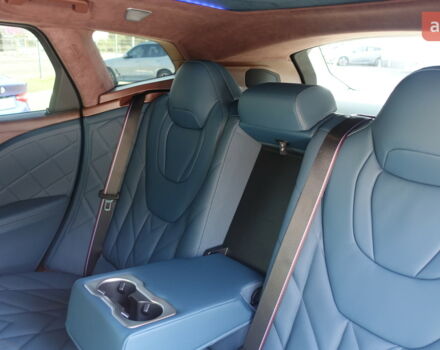 БМВ XM, объемом двигателя 3 л и пробегом 0 тыс. км за 161656 $, фото 6 на Automoto.ua