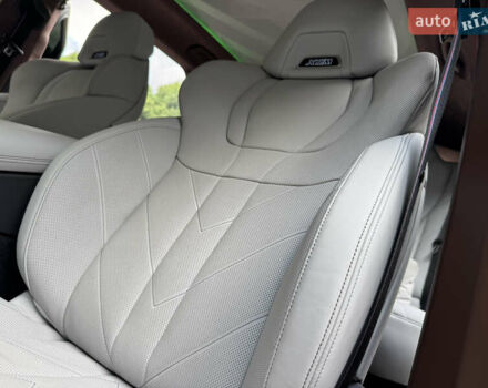 Серый БМВ XM, объемом двигателя 3 л и пробегом 28 тыс. км за 145800 $, фото 2 на Automoto.ua