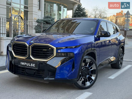 БМВ XM 2023 в Киеве на Automoto.ua Синий БМВ XM, объемом двигателя 4.39 л и пробегом 14 тыс. км за 157777 $, фото 1 на Automoto.ua