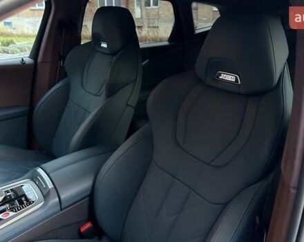 Зеленый БМВ XM, объемом двигателя 4.39 л и пробегом 9 тыс. км за 173000 $, фото 30 на Automoto.ua