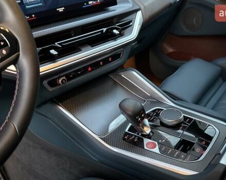 Зеленый БМВ XM, объемом двигателя 4.39 л и пробегом 9 тыс. км за 173000 $, фото 36 на Automoto.ua