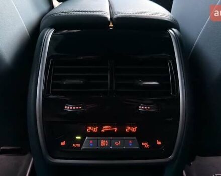 Зеленый БМВ XM, объемом двигателя 4.39 л и пробегом 9 тыс. км за 173000 $, фото 52 на Automoto.ua