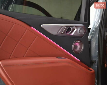 Зелений БМВ XM, об'ємом двигуна 4.39 л та пробігом 38 тис. км за 130000 $, фото 32 на Automoto.ua