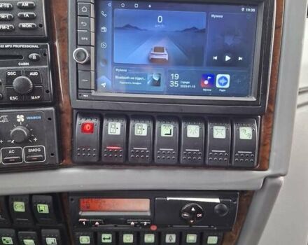 Белый Бова Футура ФХД, объемом двигателя 0 л и пробегом 10 тыс. км за 18000 $, фото 12 на Automoto.ua