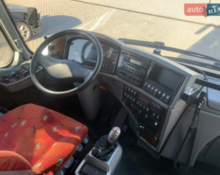 Бова Футура ФХД 2011 у Дніпро (Дніпропетровську) на Automoto.ua Білий Бова Футура ФХД, об'ємом двигуна 9.19 л та пробігом 940 тис. км за 65000 $, фото 5 на Automoto.ua