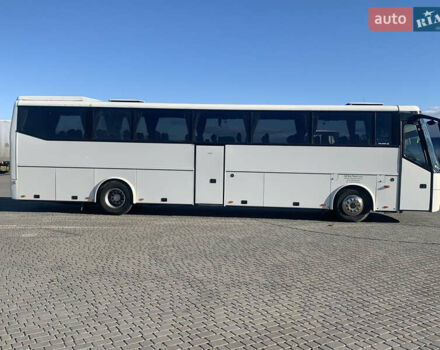 Бова Футура ФХД 2011 у Дніпро (Дніпропетровську) на Automoto.ua Білий Бова Футура ФХД, об'ємом двигуна 9.19 л та пробігом 940 тис. км за 65000 $, фото 1 на Automoto.ua