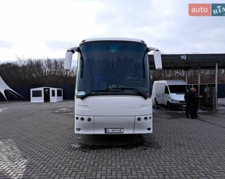 Белый Бова Футура ФХД, объемом двигателя 12 л и пробегом 4 тыс. км за 18500 $, фото 1 на Automoto.ua