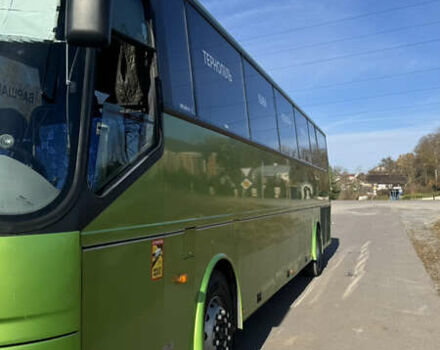 Зеленый Бова Футура ФХД, объемом двигателя 9.19 л и пробегом 497 тыс. км за 50000 $, фото 2 на Automoto.ua