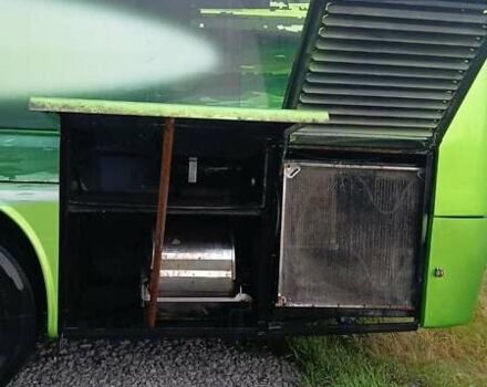 Зеленый Бова Магик, объемом двигателя 12.9 л и пробегом 916 тыс. км за 59000 $, фото 19 на Automoto.ua