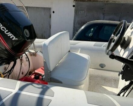 Белый Бриг Фалкон Ридерс, объемом двигателя 0 л и пробегом 0 тыс. км за 7000 $, фото 7 на Automoto.ua