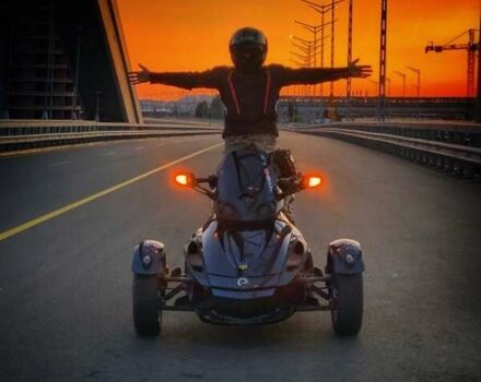 Черный БРП Кан Ам, объемом двигателя 1 л и пробегом 14 тыс. км за 9600 $, фото 2 на Automoto.ua