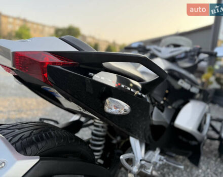 Сірий БРП Кан Ам, об'ємом двигуна 1 л та пробігом 10 тис. км за 7950 $, фото 8 на Automoto.ua
