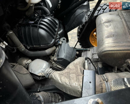 Чорний БРП Коммандєр, об'ємом двигуна 1 л та пробігом 5 тис. км за 22000 $, фото 4 на Automoto.ua