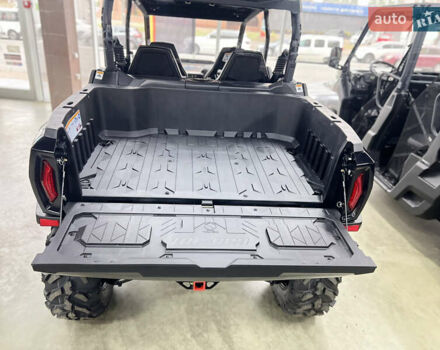 Черный БРП Коммандер, объемом двигателя 1 л и пробегом 1 тыс. км за 32965 $, фото 2 на Automoto.ua