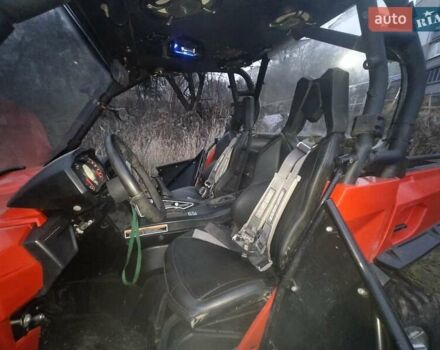 Червоний БРП Коммандєр, об'ємом двигуна 1 л та пробігом 3 тис. км за 15000 $, фото 7 на Automoto.ua