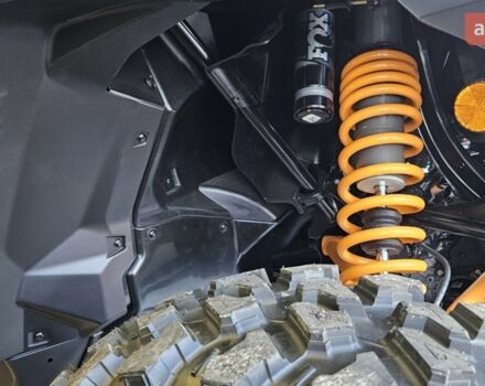 купити нове авто БРП Коммандєр 2025 року від офіційного дилера BRP center Вінниця БРП фото