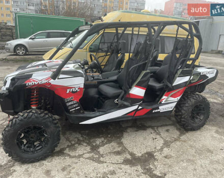 Зелений БРП Коммандєр, об'ємом двигуна 1 л та пробігом 8 тис. км за 23500 $, фото 1 на Automoto.ua