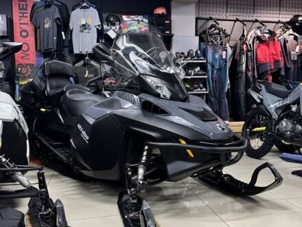 Сірий БРП Експедішн, об'ємом двигуна 1.2 л та пробігом 1 тис. км за 19000 $, фото 1 на Automoto.ua