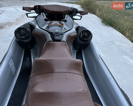 Серый БРП ГТХ, объемом двигателя 0 л и пробегом 51 тыс. км за 20000 $, фото 5 на Automoto.ua