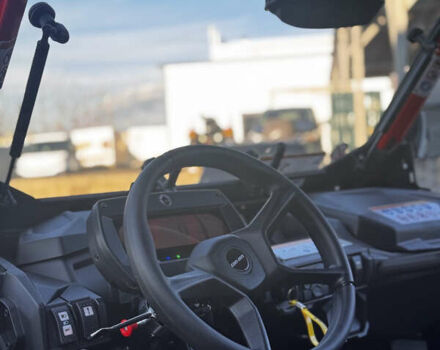 Красный БРП Маверик, объемом двигателя 0 л и пробегом 1 тыс. км за 31000 $, фото 9 на Automoto.ua