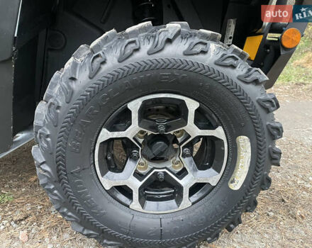 Білий БРП Аутлендер, об'ємом двигуна 1 л та пробігом 4 тис. км за 13800 $, фото 24 на Automoto.ua