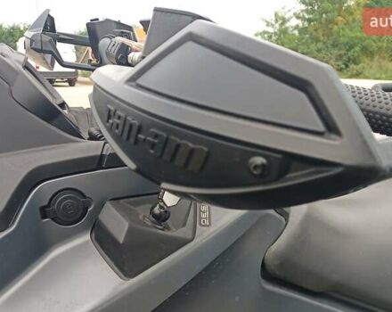 БРП Аутлендер, объемом двигателя 1 л и пробегом 2 тыс. км за 18000 $, фото 12 на Automoto.ua