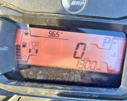 БРП Аутлендер, объемом двигателя 1 л и пробегом 2 тыс. км за 18100 $, фото 9 на Automoto.ua