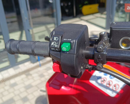 БРП Аутлендер, объемом двигателя 0.7 л и пробегом 0 тыс. км за 15986 $, фото 4 на Automoto.ua