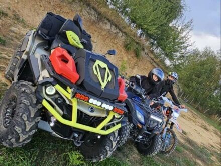 Жовтий БРП Аутлендер, об'ємом двигуна 1 л та пробігом 12 тис. км за 12800 $, фото 1 на Automoto.ua
