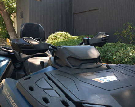 Синий БРП Аутлендер, объемом двигателя 0 л и пробегом 1 тыс. км за 27814 $, фото 1 на Automoto.ua