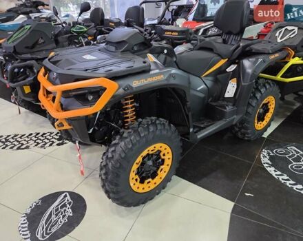 Помаранчевий БРП Аутлендер, об'ємом двигуна 1 л та пробігом 1 тис. км за 28053 $, фото 7 на Automoto.ua