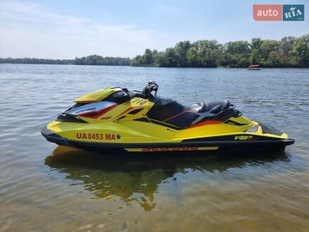 БРП РКСП 2015 у Києві на Automoto.ua Жовтий БРП РКСП, об'ємом двигуна 1.5 л та пробігом 2 тис. км за 11900 $, фото 1 на Automoto.ua