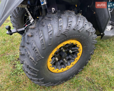 Желтый БРП Ренегаде, объемом двигателя 1 л и пробегом 9 тыс. км за 7400 $, фото 1 на Automoto.ua