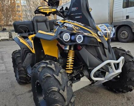 Желтый БРП Ренегаде, объемом двигателя 1 л и пробегом 12 тыс. км за 10500 $, фото 5 на Automoto.ua