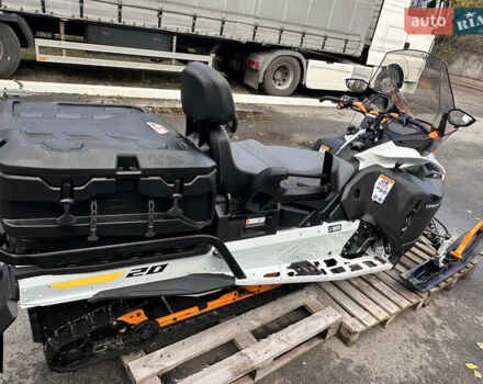 БРП Ски-Ду, объемом двигателя 0.9 л и пробегом 1 тыс. км за 21000 $, фото 4 на Automoto.ua