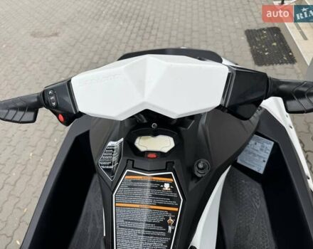 БРП Спарк, объемом двигателя 0 л и пробегом 220 тыс. км за 9200 $, фото 2 на Automoto.ua