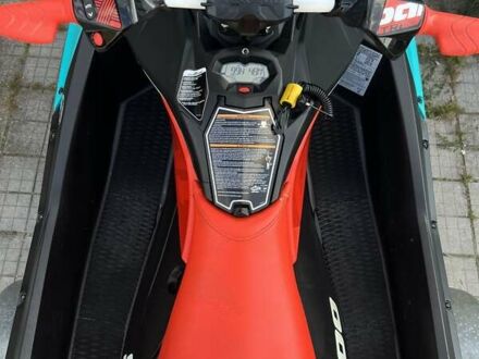 БРП Спарк 2018 у Смеле на Automoto.ua БРП Спарк, об'ємом двигуна 0 л та пробігом 99 тис. км за 8100 $, фото 1 на Automoto.ua
