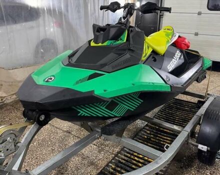 Зеленый БРП Спарк, объемом двигателя 0.9 л и пробегом 96 тыс. км за 10500 $, фото 5 на Automoto.ua