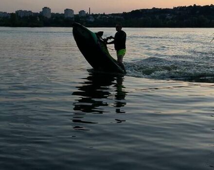 Зеленый БРП Спарк, объемом двигателя 0.9 л и пробегом 96 тыс. км за 10500 $, фото 11 на Automoto.ua