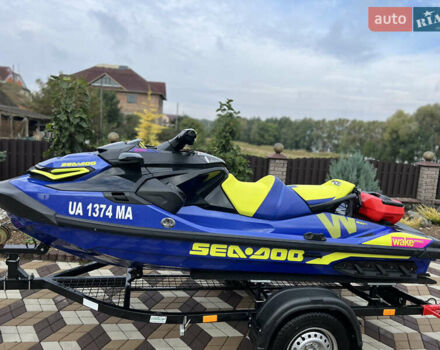 Синий БРП Вейк, объемом двигателя 0 л и пробегом 63 тыс. км за 20000 $, фото 1 на Automoto.ua